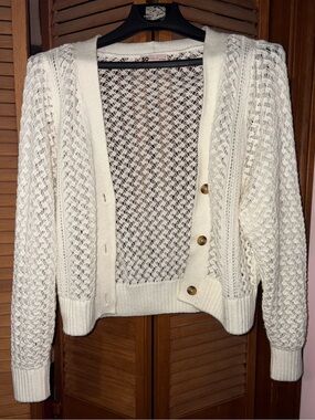 SO sweater.
